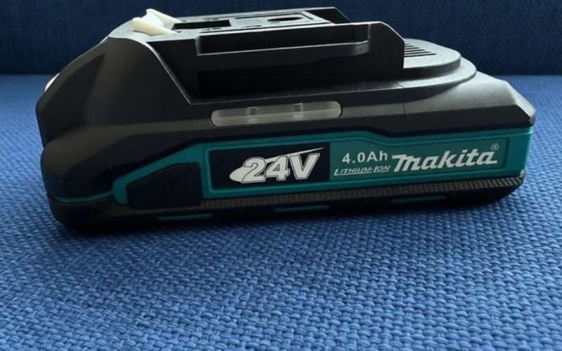 pailginti elektrinio įrankio akumuliatoriaus tarnavimo laiką