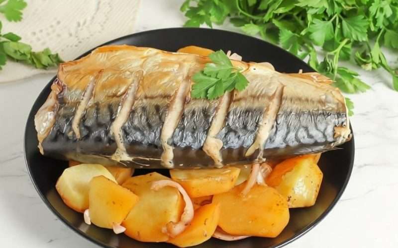 Orkaitėje kepta žuvis yra sveikesnė